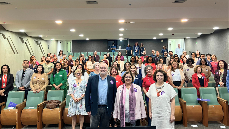 Foto: Ascom/Ministério das Mulheres – Ministra Cida Gonçalves e o presidente da Dataprev, Rodrigo Assumpção