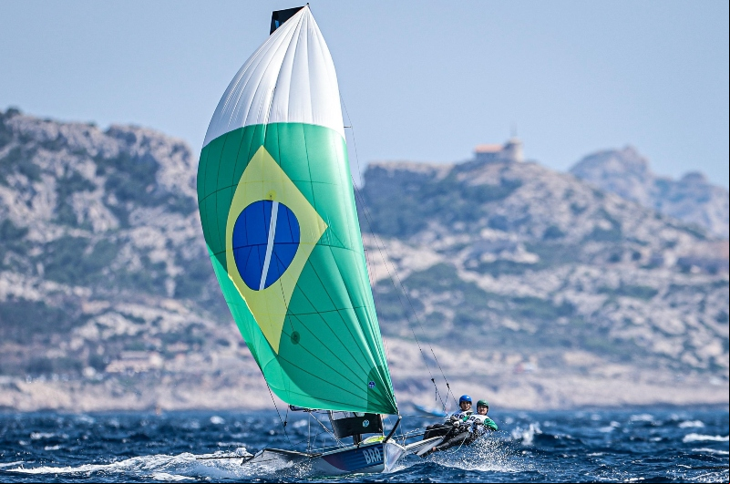 Foto: Wander Roberto/COB – Vela 49er FX – Martine Grael e Kahena Kunze 